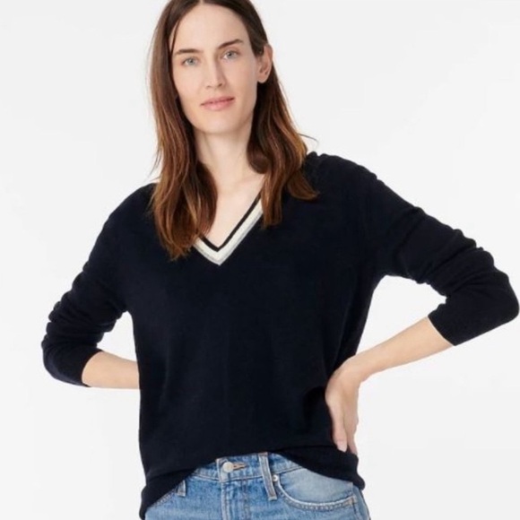 J. Crew Black V-Neck Sweater - Picture 1 of 12